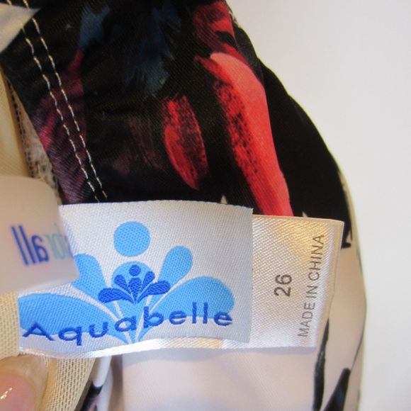 Aquabelle swimsuits for all, top only, black blue pink modern art pattern-Sz 26 - Picture 9 of 11